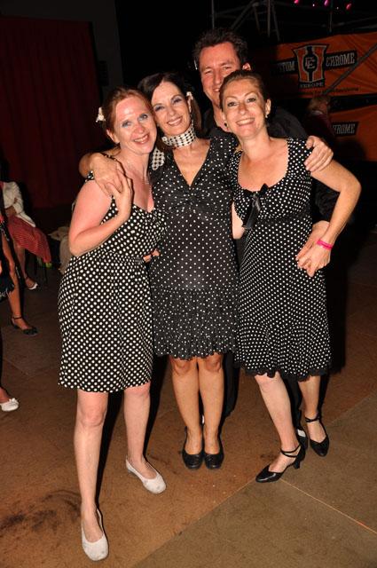 min 2011 07 02 tours rock 200